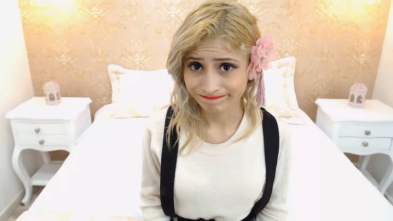 Web Cam Sexy With Karenbrooks A Xxx College Hottie